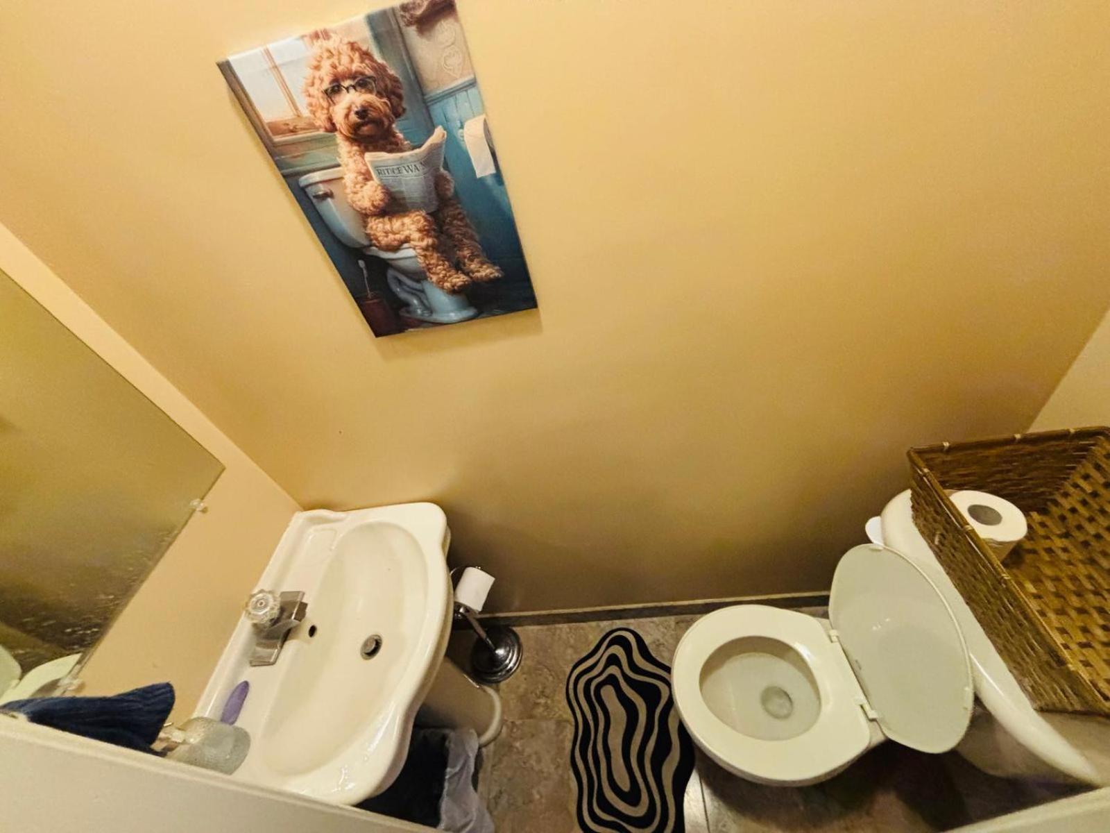מיסיסאוגה Room With Private Patio Next To Toronto Airport מראה חיצוני תמונה
